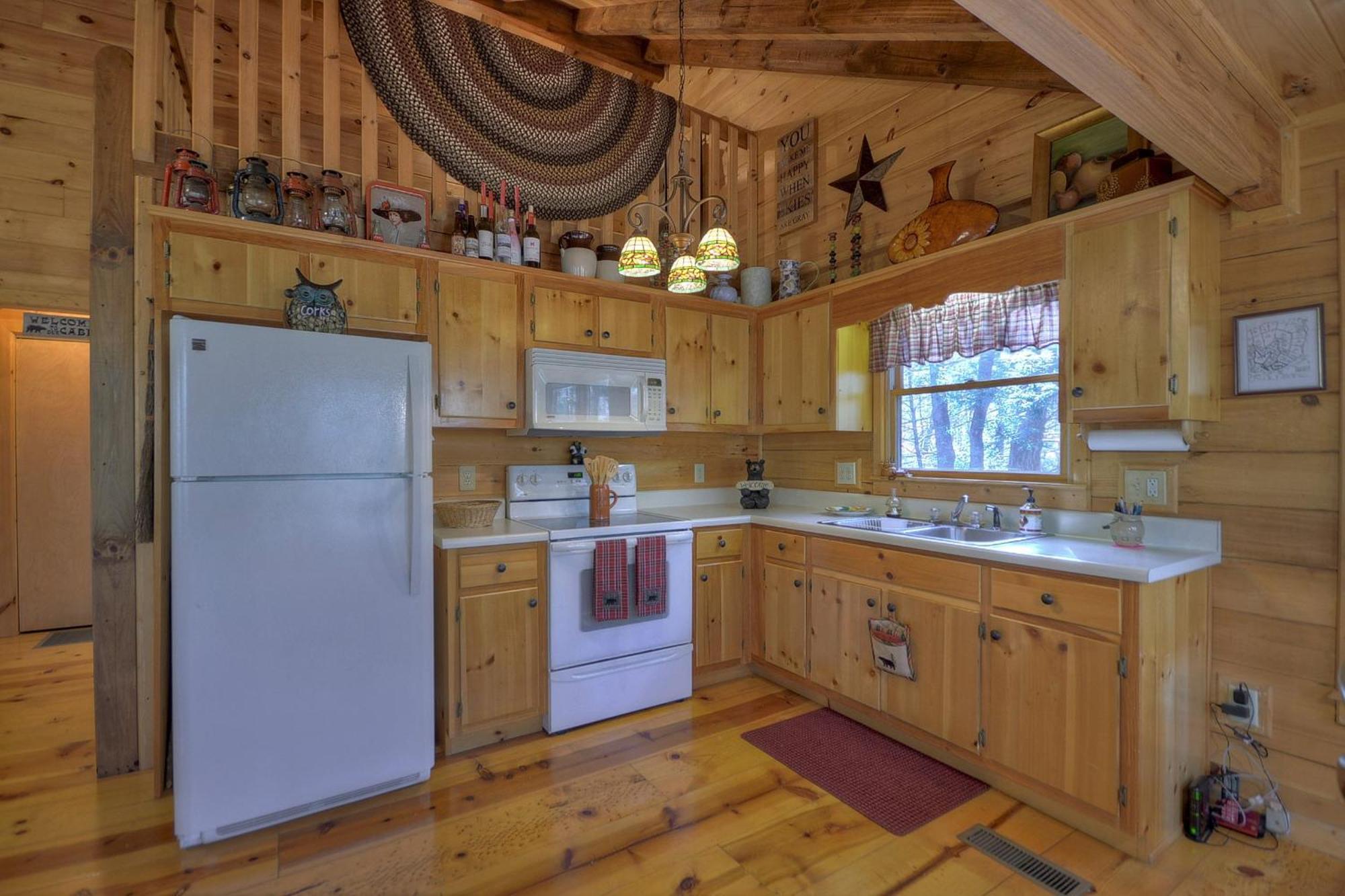 Knotty Pines Pet-Friendly Gas Fireplace Plus A Firepit Cherry Log Zewnętrze zdjęcie